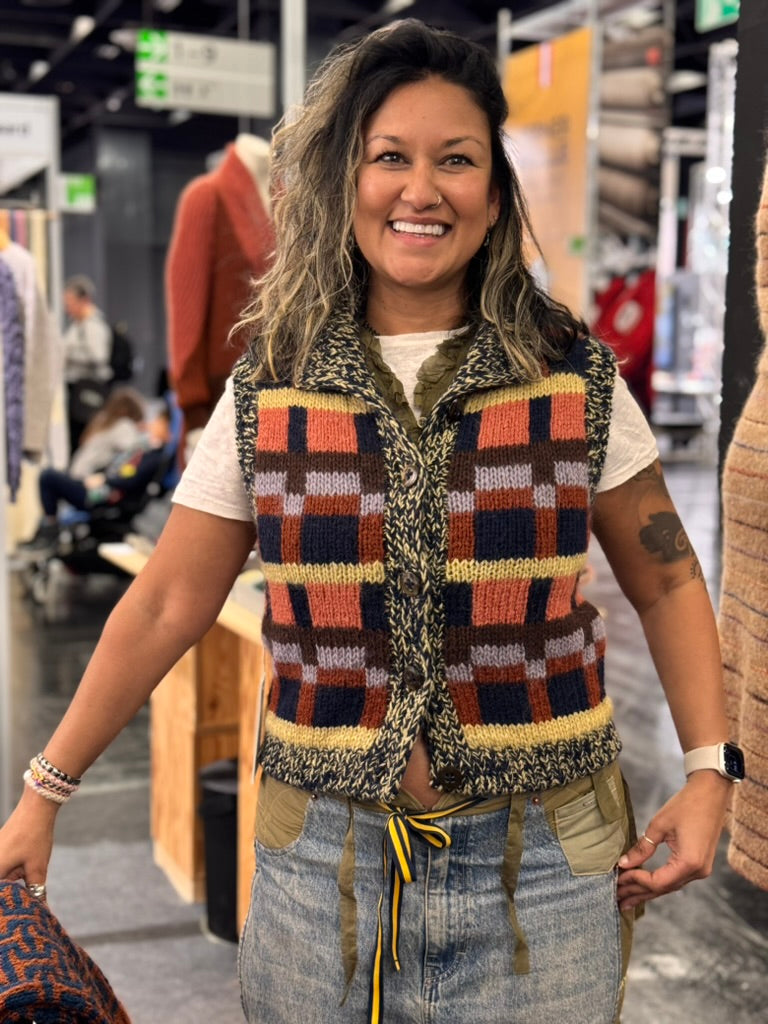 Anni Vest Kits