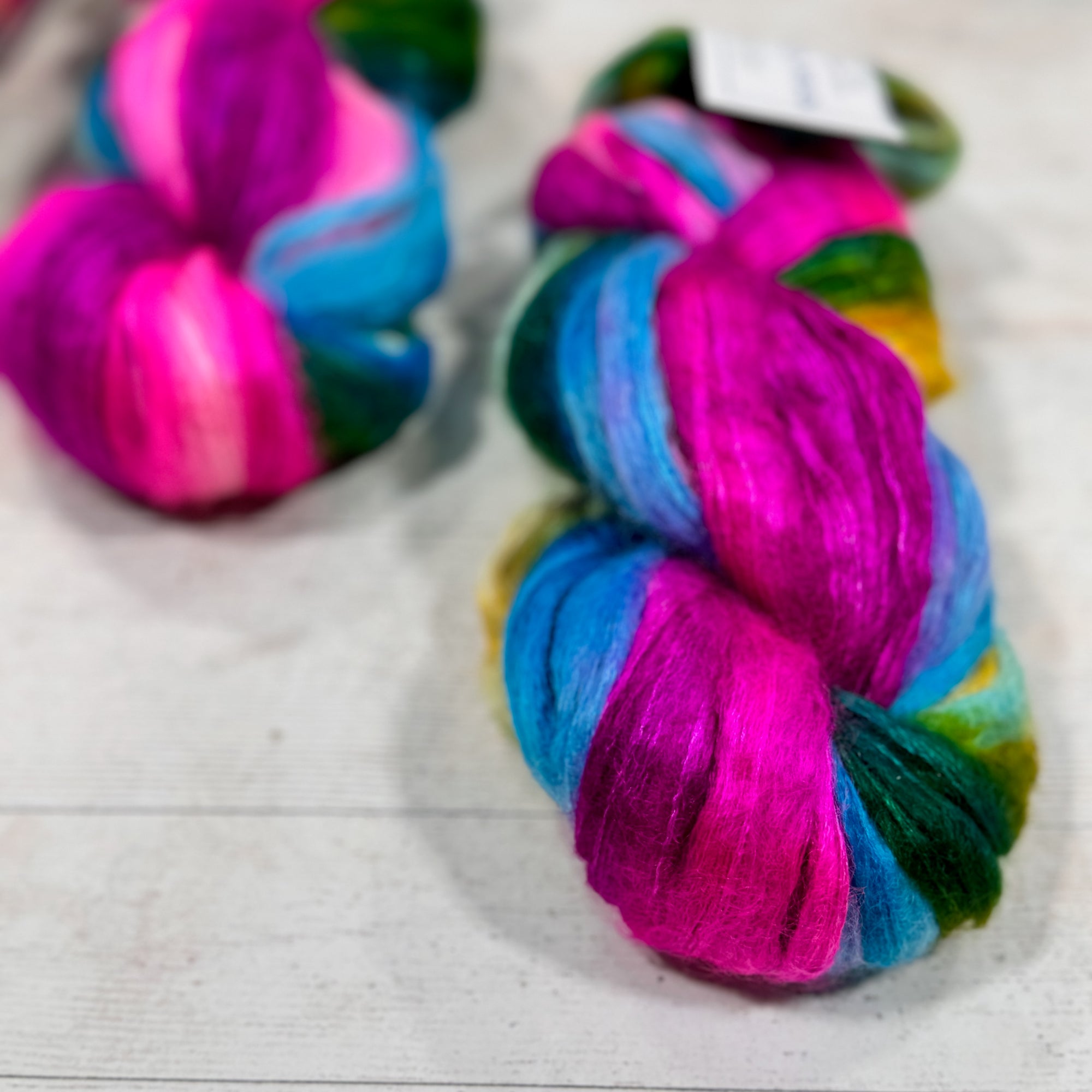 Artyarns Inspiration Club Nov 2024: Neon Sky