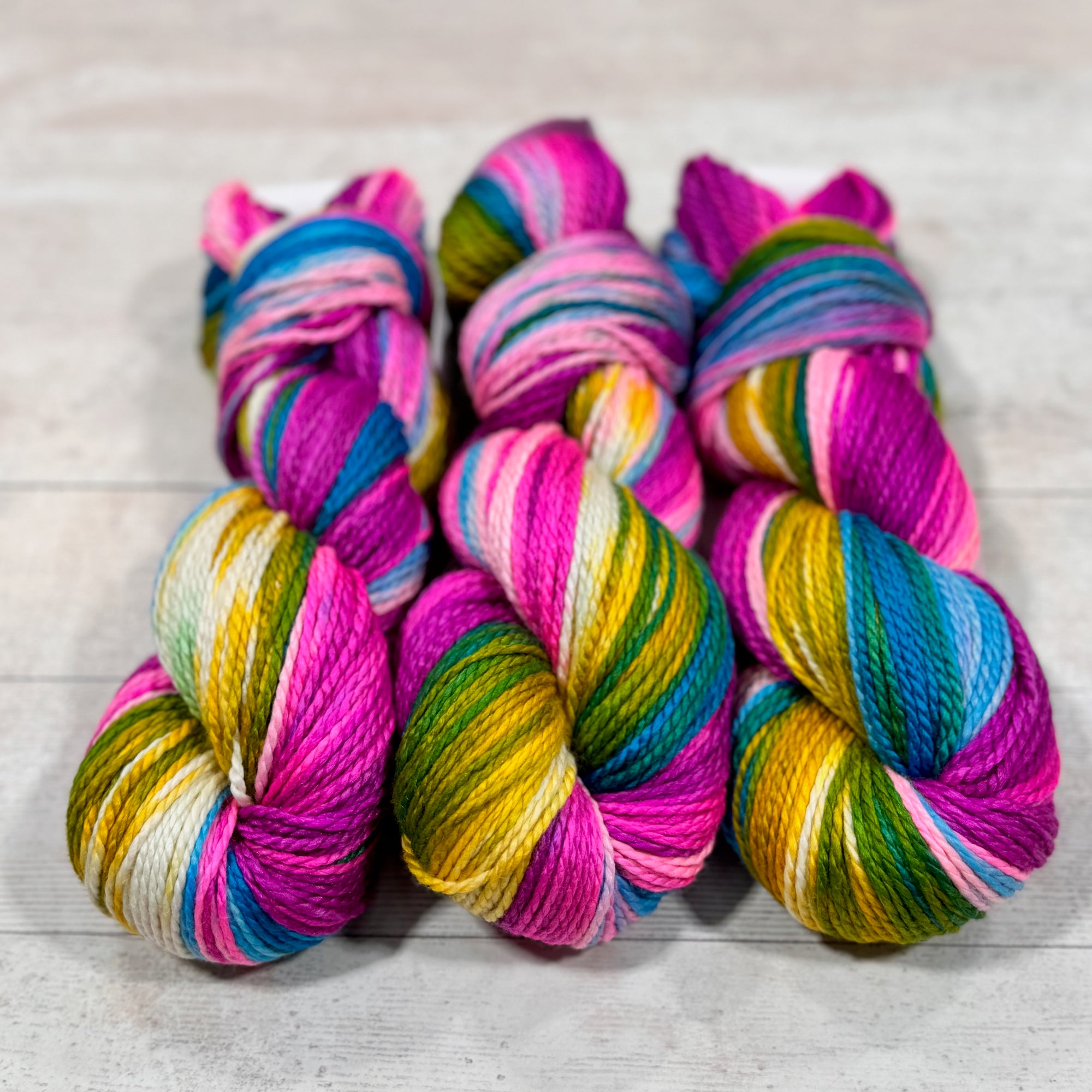 Artyarns Inspiration Club Nov 2024: Neon Sky