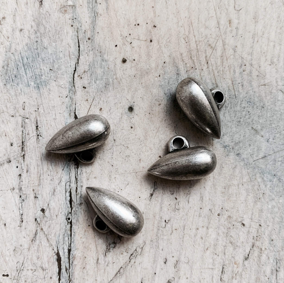 15mm - Zeppelin Shaped Pewter ABS TextileGarden