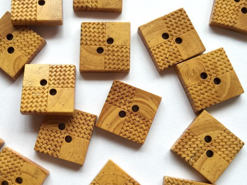 20mm - Square Wood Buttons TextileGarden