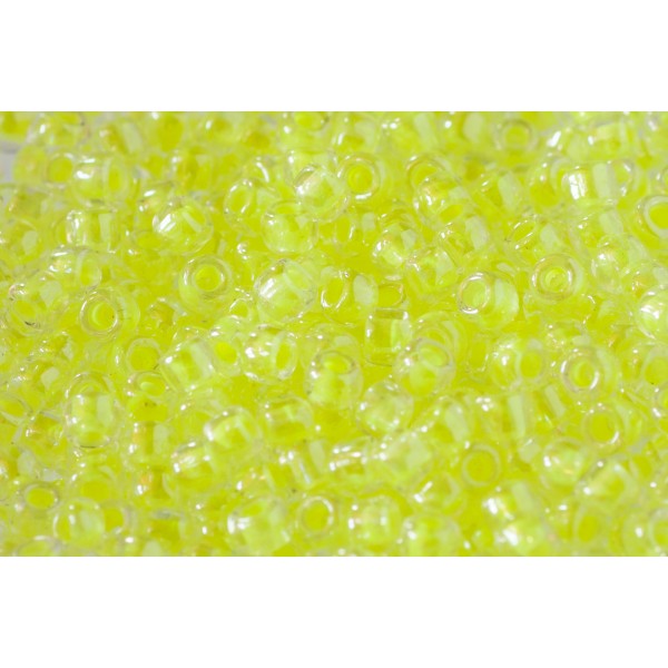 Size 6 Glass Seed Beads Debbie Abrahams Beads