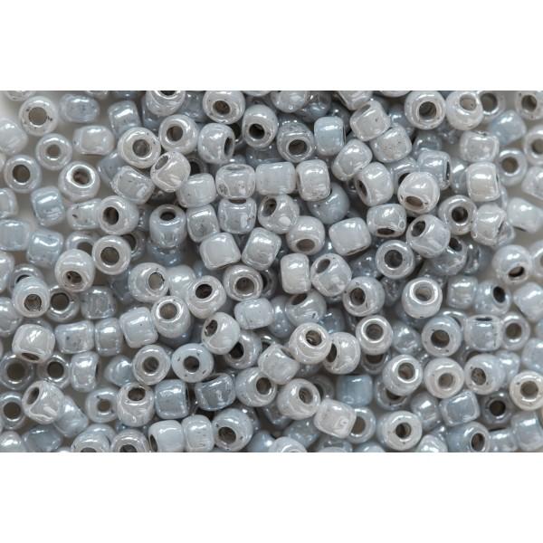 Size 8 Glass Seed Beads Debbie Abrahams Beads