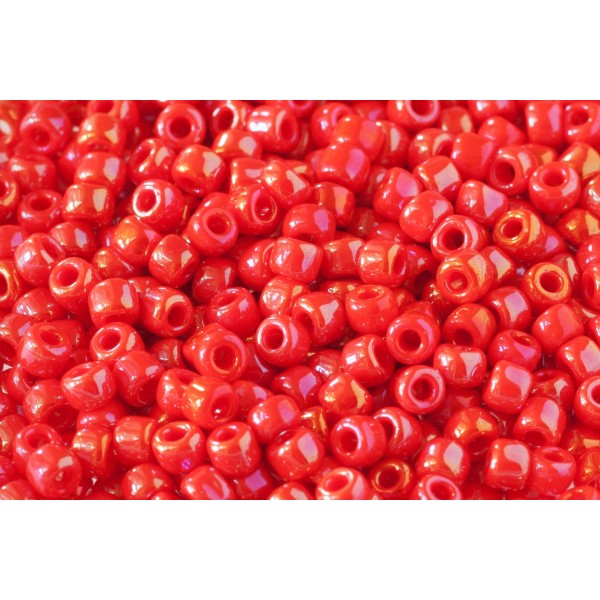 Size 6 Glass Seed Beads Debbie Abrahams Beads