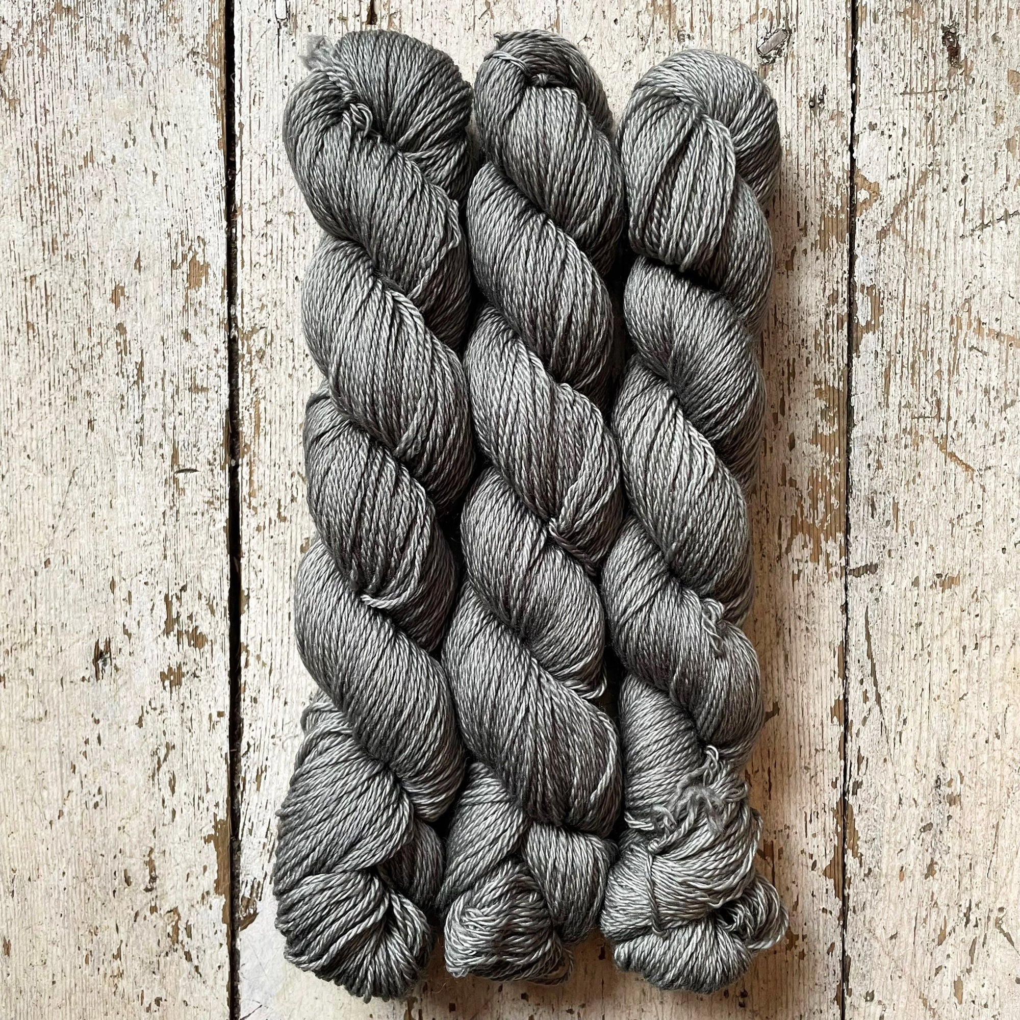 16 Fingering Urth Yarns