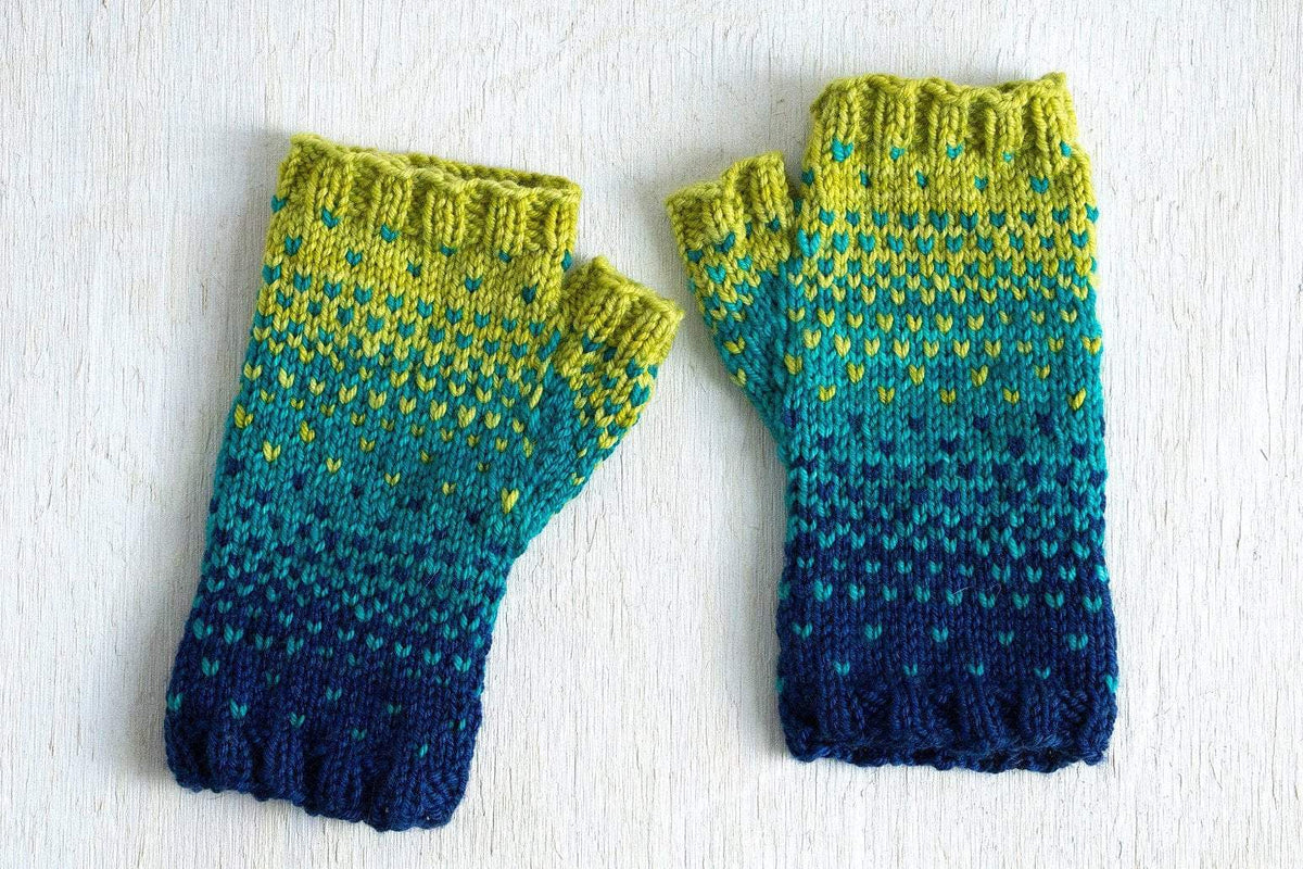 Drops of Spring Mitts Pattern Manos del Uruguay