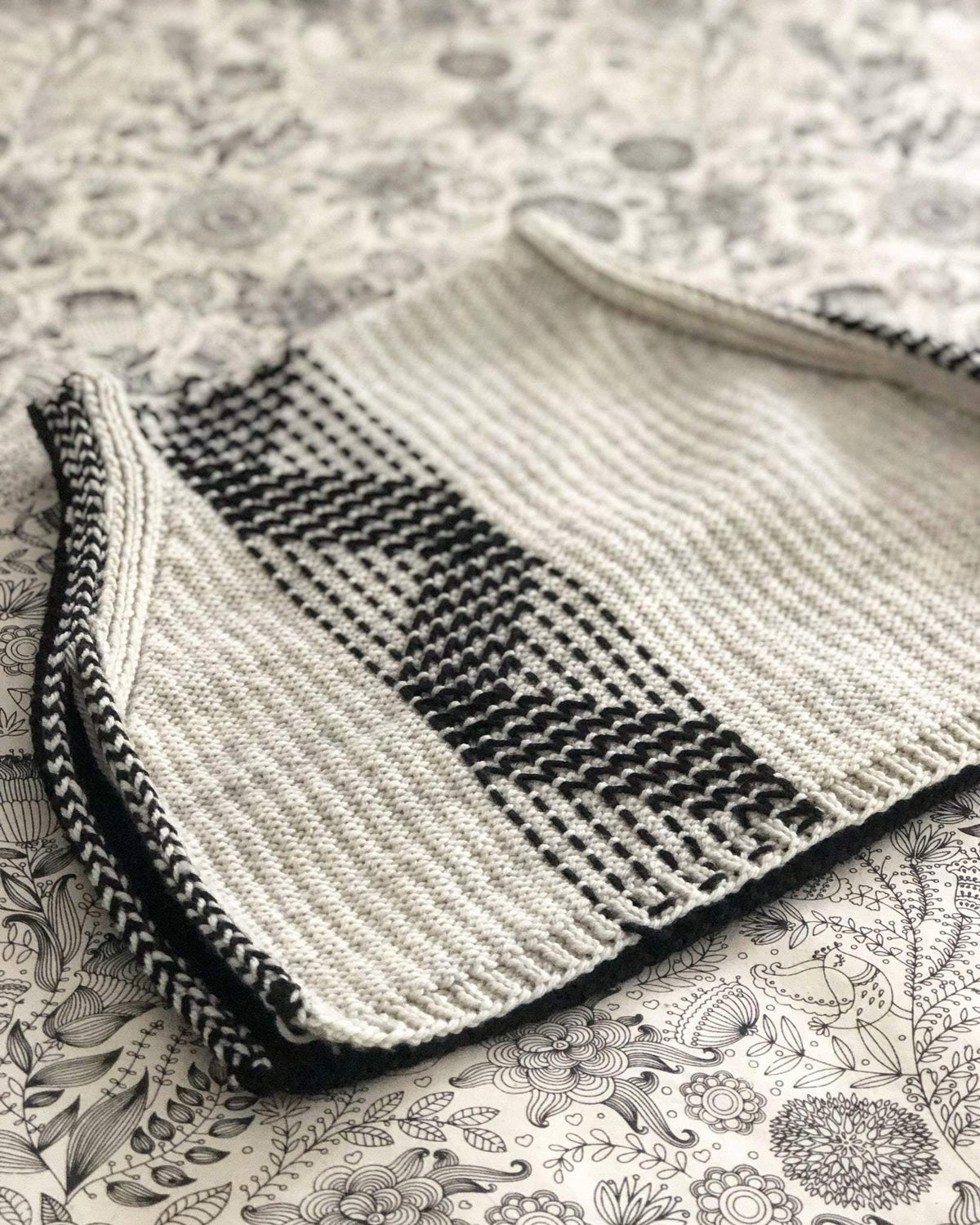 My Cowl Canvas Kit for Carolyn Bloom Pattern tribeyarns