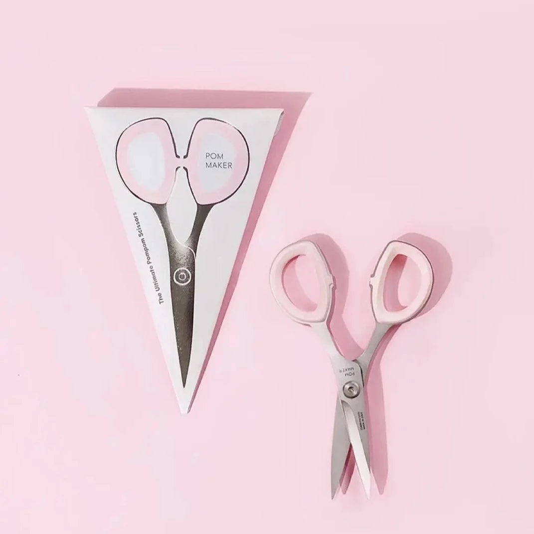 The Ultimate Pom Pom Scissors Pom Maker