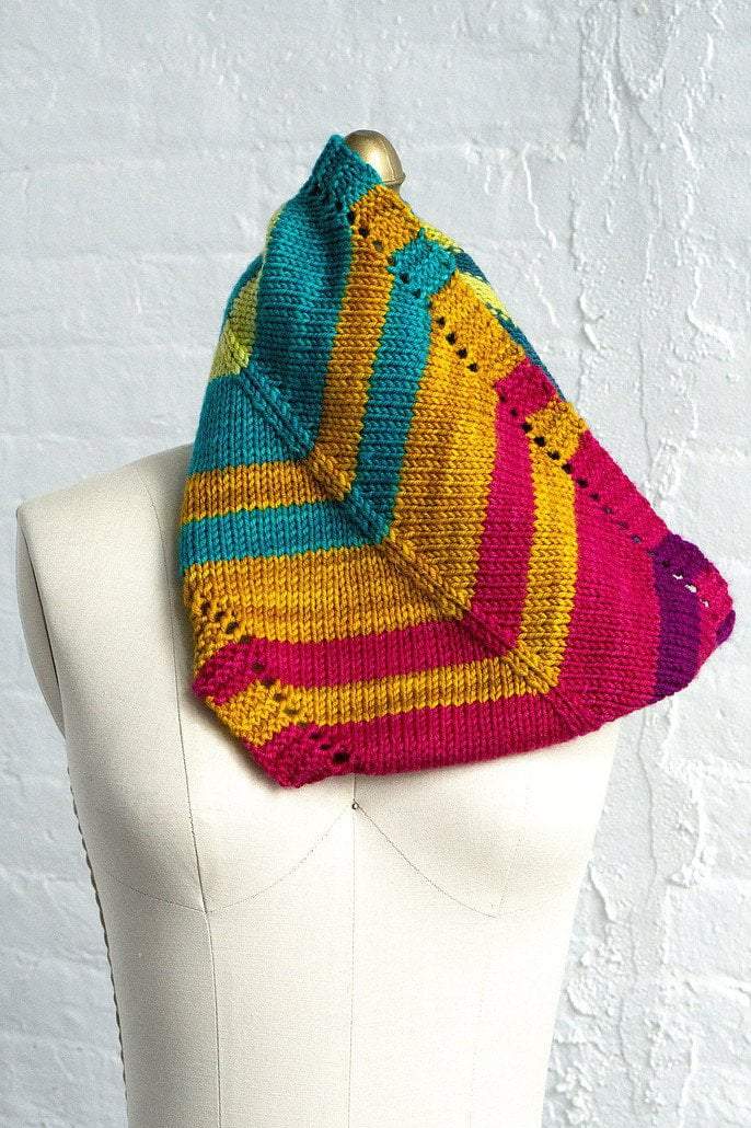 Rainbow Road Step Cowl Pattern Manos del Uruguay