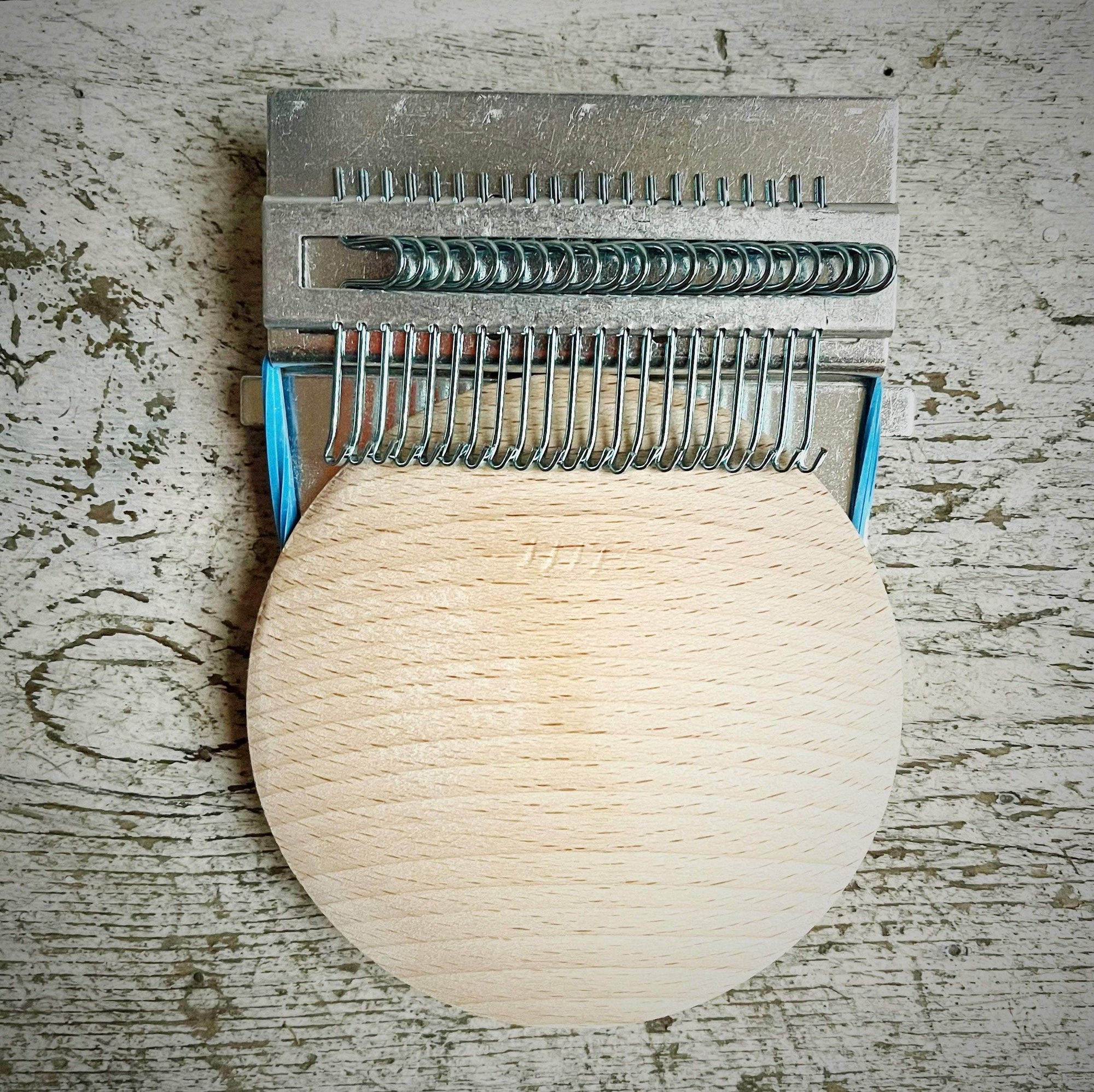 Small Loom (Speedweve Replica) Darning tool tribeyarns