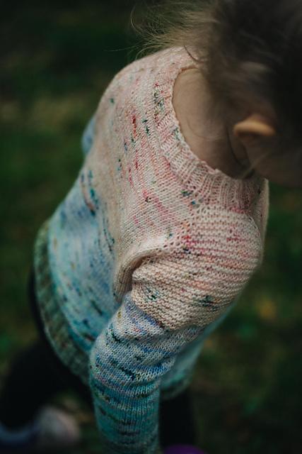 So Faded Pint Sized Pattern by Andrea Mowry tribeyarns