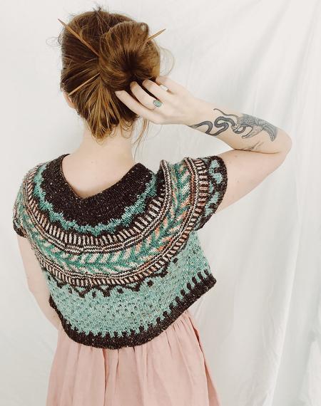 Soldotna Crop Sweater Pattern by Caitlin Hunter tribeyarns