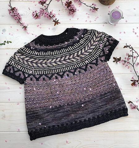 Soldotna Crop Sweater Pattern by Caitlin Hunter tribeyarns