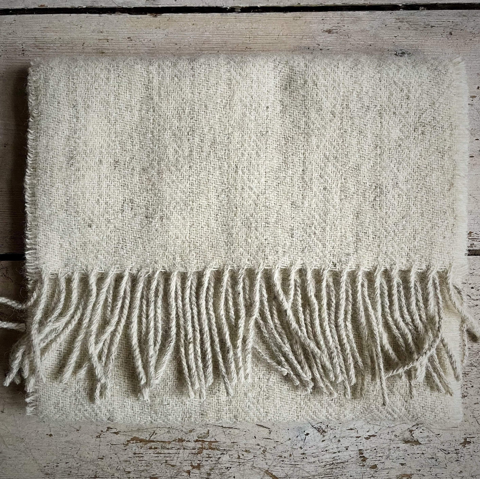 Uist Woven Caengail Scarf Uist Wool