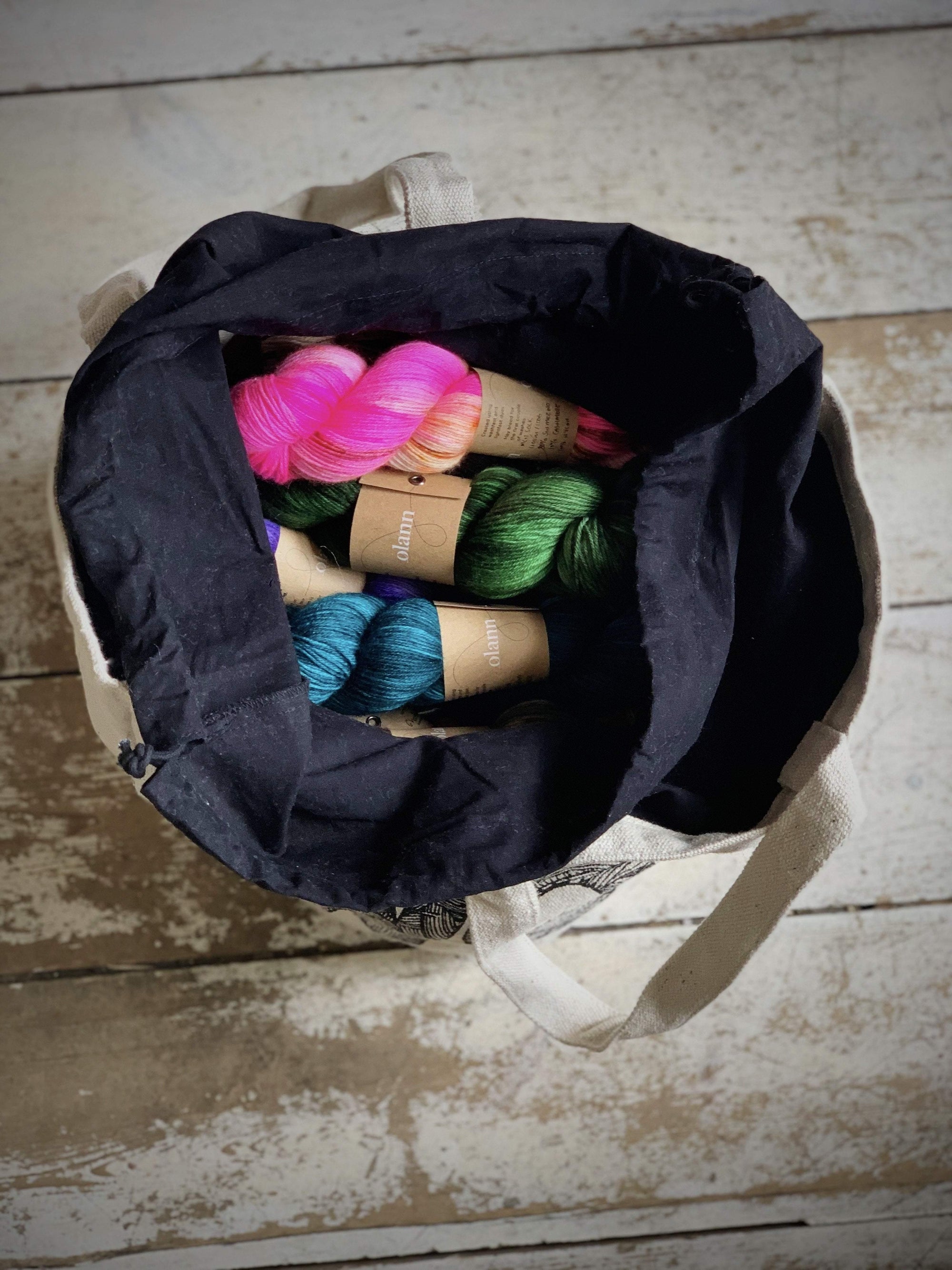 "Wool" Fabric Bucket Bag tribeyarns